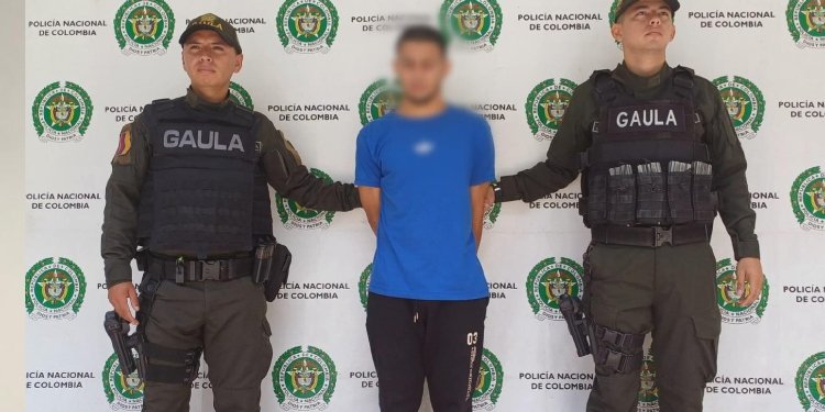 ‘Casa por cárcel’ a sujeto que le exigió dinero a una joven para no publicar imágenes íntimas