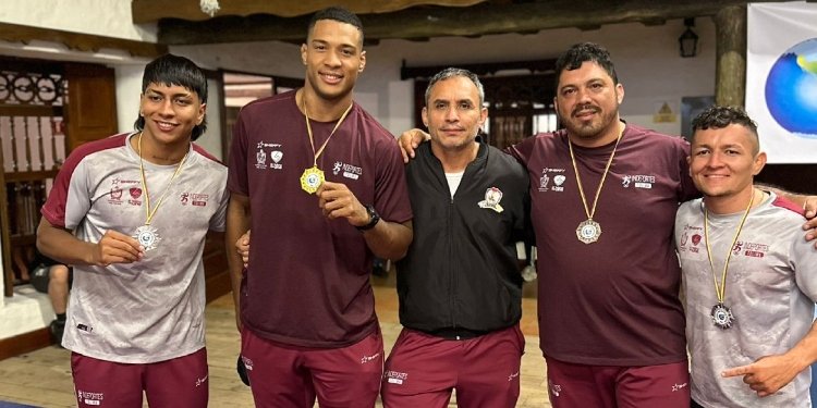 Llegaron los triunfos con la primera Copa Colombia de Lucha