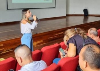 Alcaldía sostuvo  una reunión con el gremio de parqueaderos para reducir sanciones