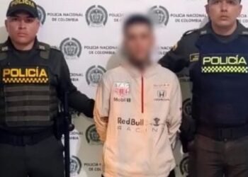 Capturado sujeto señalado de hurtar, mediante engaños, en compañía de otro hombre, dos celulares