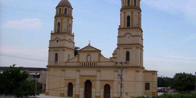 Sabanalarga: Abuelos torturan a niña con ritos satánicos