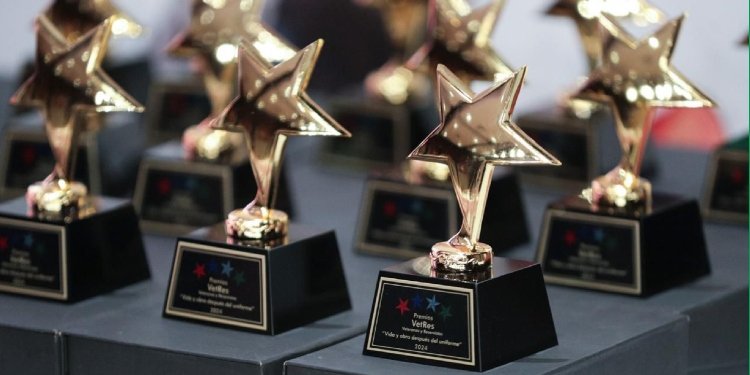 El reconocimiento de la gobernadora a los veteranos en el Tolima 