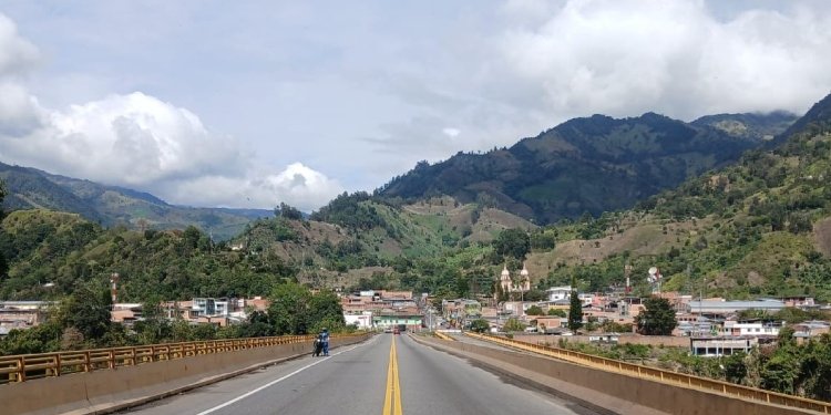 Este sábado habrá cierre total de la vía Armenia – Ibagué