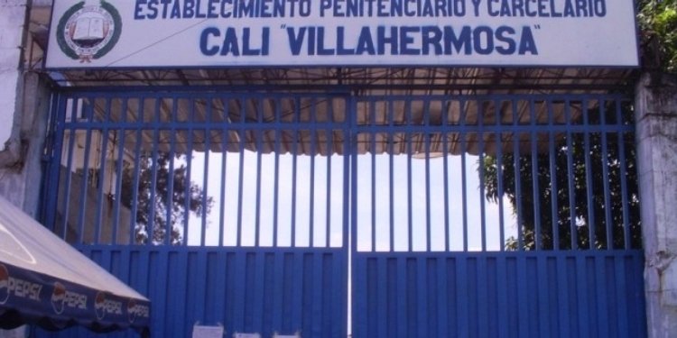 Emergencias en Cali: Lluvias intensas provocan colapso de muro en cárcel