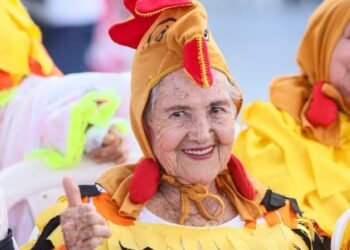 Abuelitos ibaguereños participaron en los Juegos Deportivos del Nuevo Comienzo  