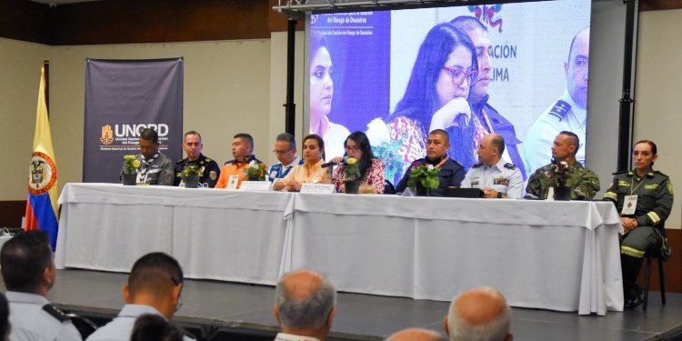 Balance positivo deja primer seminario sobre Gestión de Grandes Incendios Forestales en el Tolima 