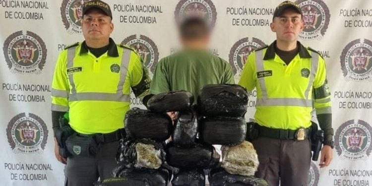 16 kg de marihuana fueron incautados en bus intermunicipal en Melgar