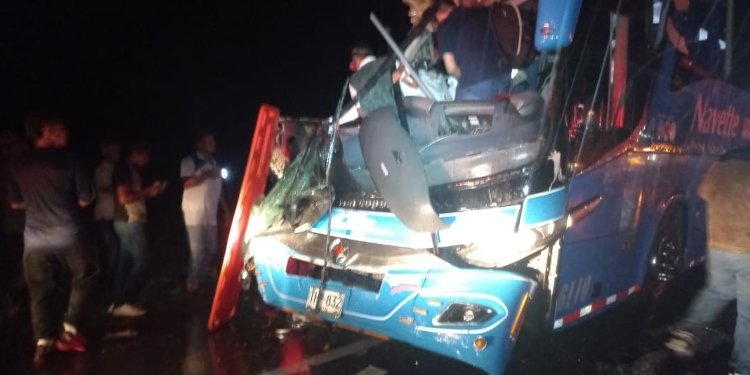 14 personas heridas dejó accidente de tránsito en la vía Neiva