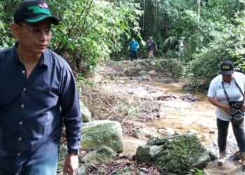Baño recién construido estaría contaminando un afluente en zona rural de Ibagué