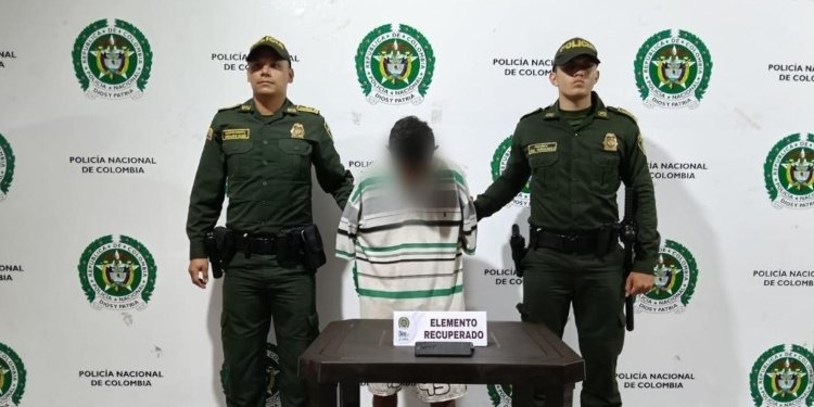 ‘Raponeo’ el celular de una mujer en el semáforo del barrio Yuldaima