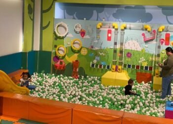 Grave incidente en parque de atracciones Game Box de Multicentro Ibagué: niño de 4 años sufre severa lesión en la mano