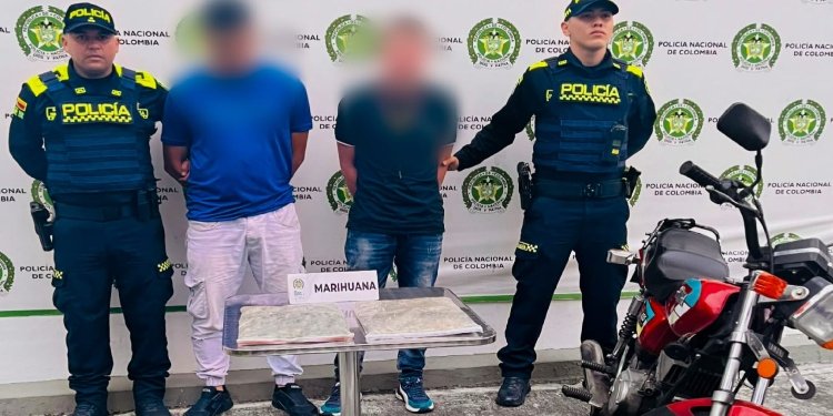 Policía de Ibagué capturó a cuatro hombres transportando más de dos kilos de marihuana