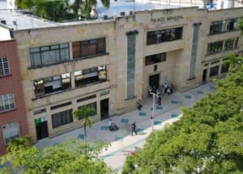 Este viernes funcionarios de la Alcaldía laborarán hasta la 1:00 de la tarde