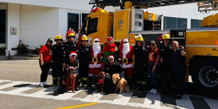 Bomberos de Ibagué llevaron alegría a niños que están hospitalizados