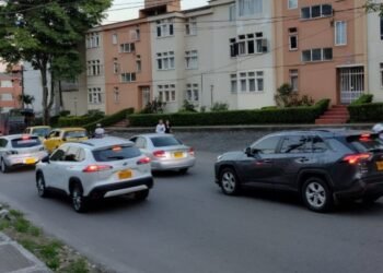 Alcaldesa de Ibagué descarta levantar el pico y placa para garantizar la movilidad
