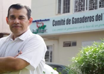 “Gracias al coronel Luque el Tolima mantiene sus indicadores de seguridad”: Carlos Gustavo Silva 