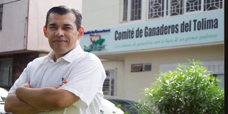 “Gracias al coronel Luque el Tolima mantiene sus indicadores de seguridad”: Carlos Gustavo Silva 