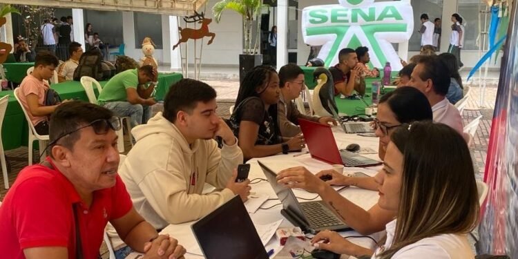 La Agencia Pública de Empleo ofrece más de 30 mil vacantes en Colombia y más de 200 en el exterior