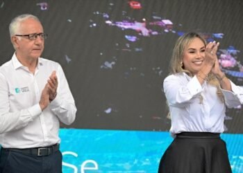 Durante su visita, el Ministro de Salud anunció $84.000 millones para construir  hospital infantil en Ibagué