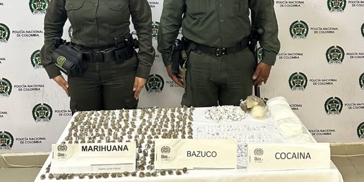 Policía encontró basuco, marihuana tipo ‘cripy’ y cocaína abandonados en el sector ‘La Carrilera’