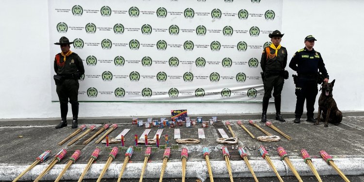 Policía Metropolitana incautó de 30 kilos de fuegos pirotécnicos que venía en encomienda 