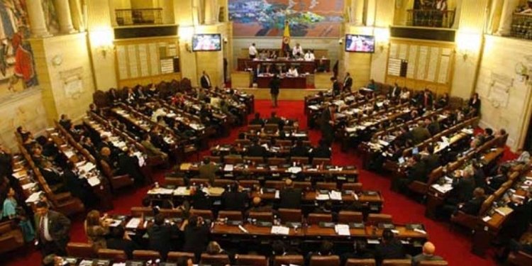 La reforma política se desvanece en el Senado por falta de apoyo en medio de tensiones partidistas