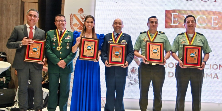 Gobernadora del Tolima lamenta traslado del comandante de la sexta brigada del Ejército 