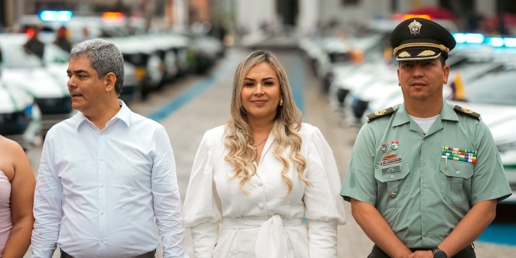 Alcaldía de Ibagué entregó 28 vehículos a la Policía y Fiscalía para fortalecer la seguridad en Ibagué