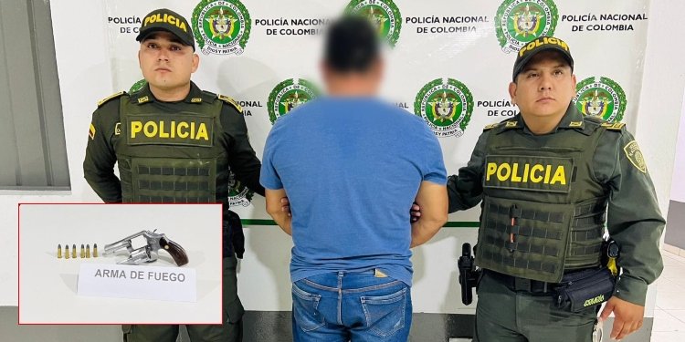 Motociclista fue detenido con arma de fuego en el municipio de San Antonio 