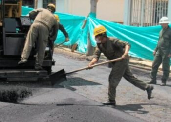 En la Administración Municipal buscarán que privados de la libertad puedan apoyar labores de pavimentación de vías en Ibagué