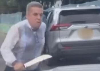 Bogotá: Conductor amenaza a familia con machete por una disputa de tráfico