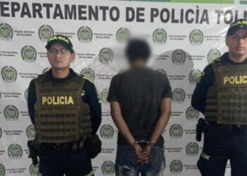 Alias ‘Carlos’ fue detenido por robarse unas gaseosas y un celular de una tienda en Lérida 