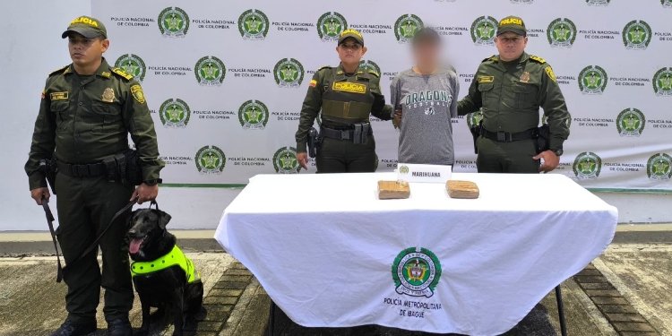 Capturada mujer que llevaba marihuana en una maleta