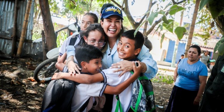 El Combo 3X1 del Ibal llegó a Nueva Castilla para resolver la problemática de la malla vial