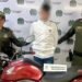 Autoridades en Ibagué capturaron a un adulto en compañía de dos adolescentes señalados de ser ‘jaladores’ de motos