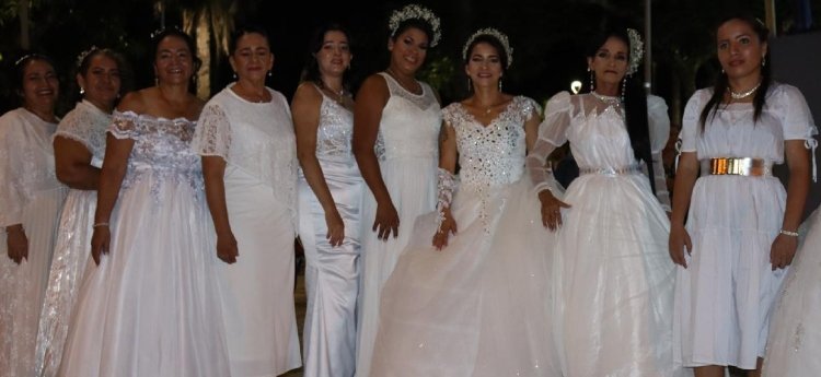 Mariquita celebró matrimonios colectivos con 20 parejas