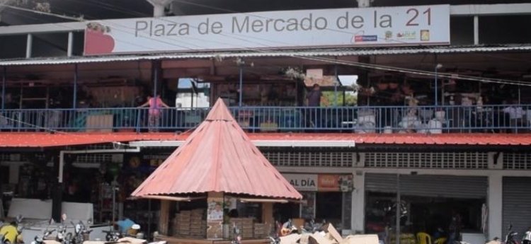 Alcaldía pondrá en cintura a sujetos que cobran, subarriendan y venden locales ilegalmente en las plazas