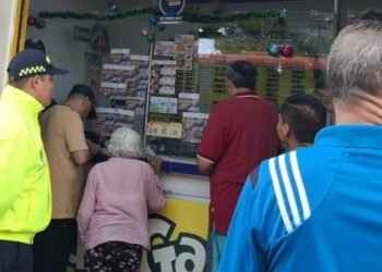 Policía intensifica acciones para garantizar la seguridad de los comerciantes y ciudadanos durante la temporada de fin de año