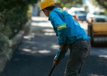 La ambulancia vial de la Alcaldía en una semana recuperó más de 1.500 metros cuadrados de vías en Ibagué