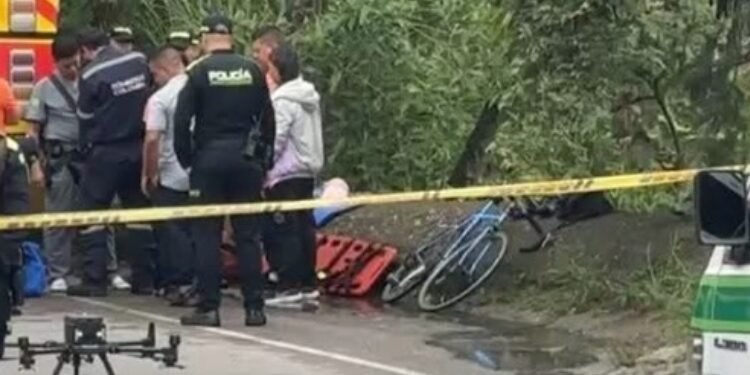 Hombre fue rescatado tras lanzarse al vacío en Mirolindo