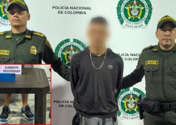 Sujeto entró a una tienda y se ‘raponeó’ un celular