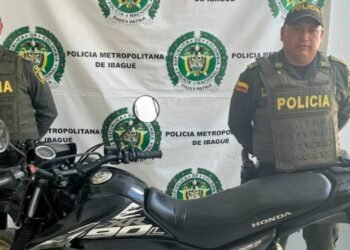 En Alvarado la Policía de Ibagué recuperó una motocicleta hurtada a un hombre que fue desplazado del Caquetá