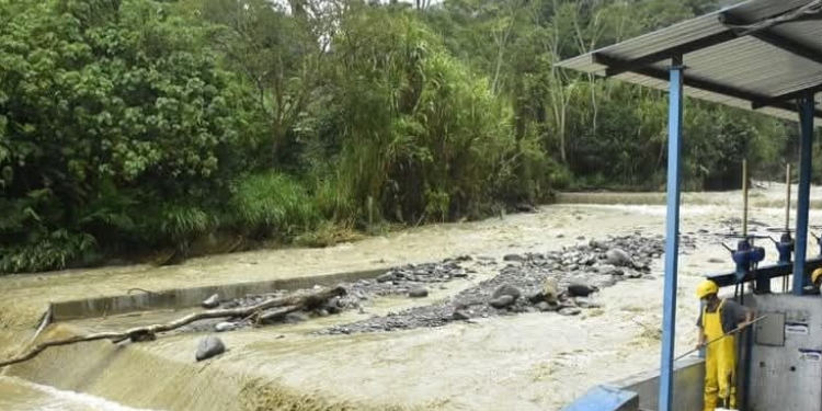 Ibal anunció que está restablecimiento progresivamente el suministro de agua tras contingencia en el río Combeima