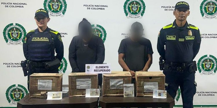 Capturada pareja señalada de suplantar identidad para reclamar costosa mercancía