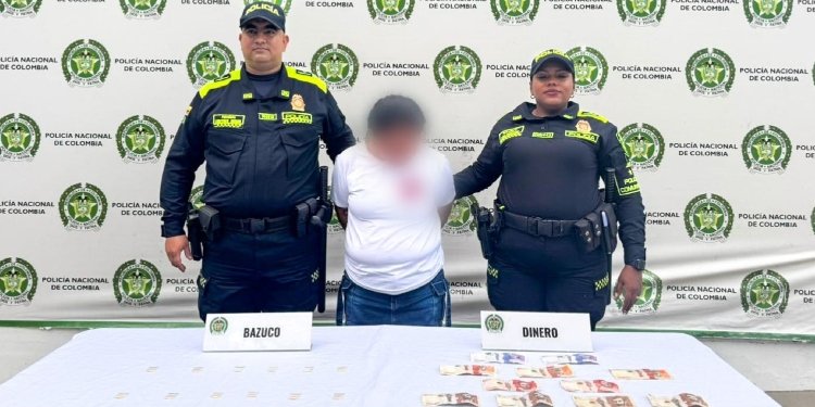 Capturada mujer cuando, presuntamente, expendía ‘vicio’