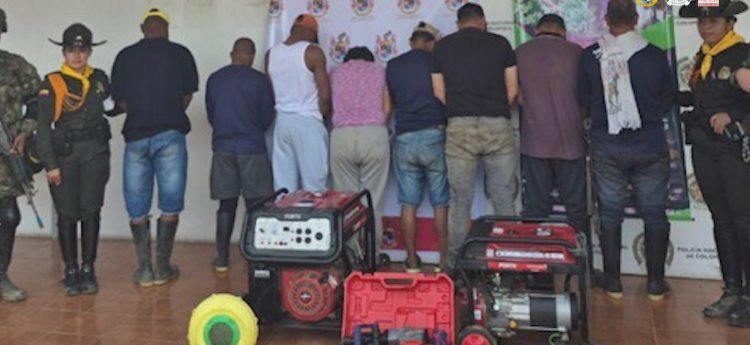 Fiscalía presentó ante un Juez a ocho presuntos responsables de minería ilegal