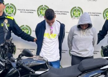 Pareja fue detenida señalada de cometer un hurto a una persona en ‘La Vuelta del Chivo’