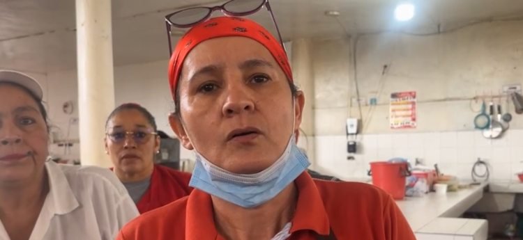 Angustia entre los comerciantes de la Plaza de La 21 por el desmedido cobro de Alcanos