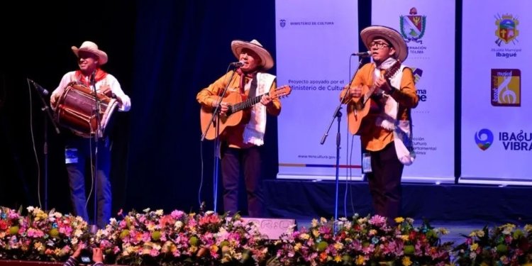 ‘Con flores, música y poesía clamamos por la paz’, un tributo musical a la colombianidad