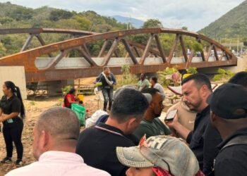 Gobernación del Tolima acompaña acercamientos entre los firmantes de paz y el Gobierno Nacional 